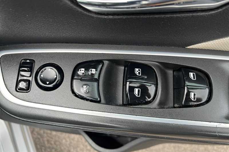 Used Nissan Micra for sale - 76463773: Photo 16