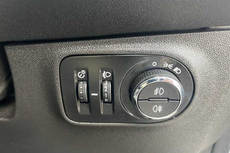 Used Vauxhall Corsa 2019 for sale - 77900387: Photo 36