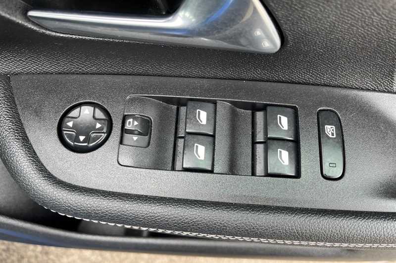 Used Vauxhall Mokka 2023 for sale - 78138550: Photo 16