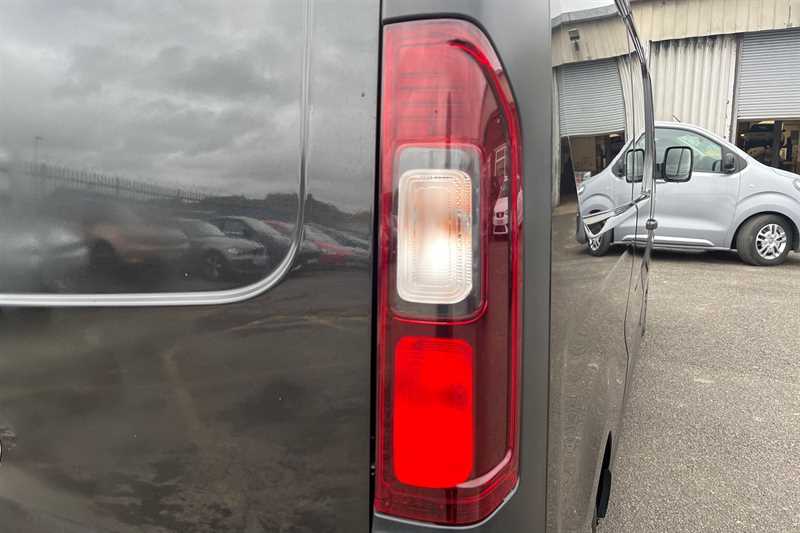 Used Vauxhall Vivaro 2019 for sale - 77773082: Photo 32
