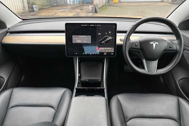 Used Tesla Model 3 2019 for sale - 77308969: Photo 13