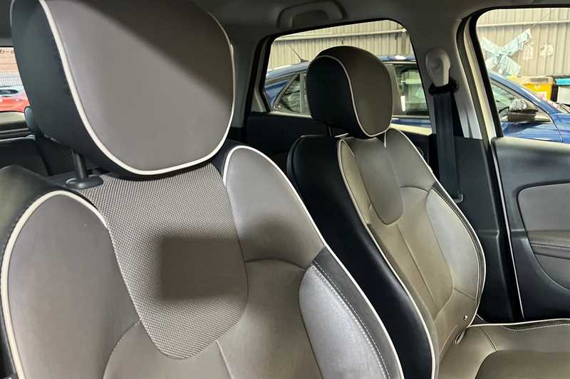 Used Renault Captur 2016 for sale - 76563984: Photo 23