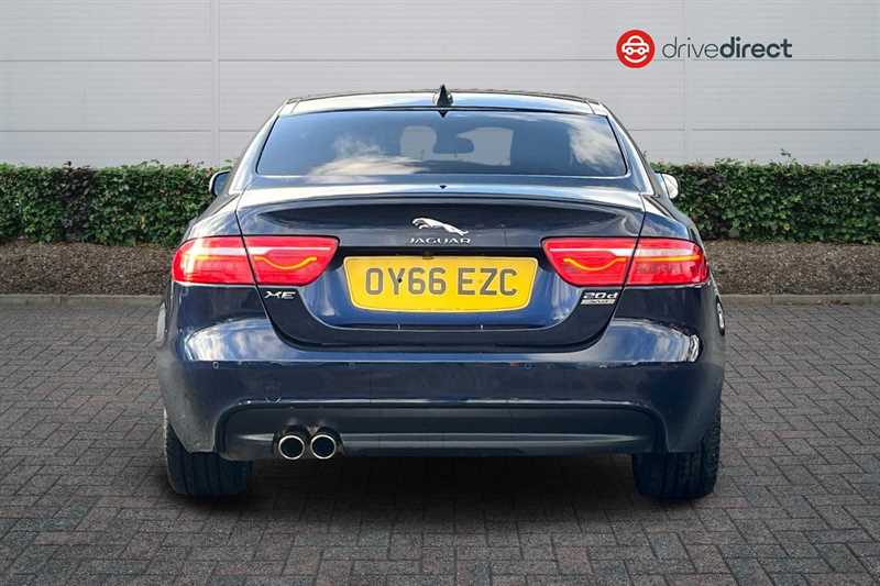 Used Jaguar XE 2016 for sale - 77863033: Photo 4