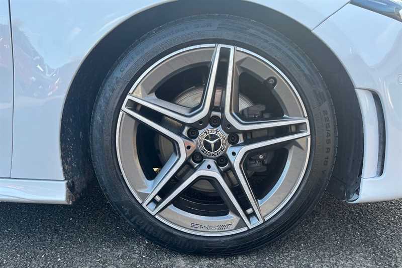 Used Mercedes-Benz A-Class 2020 for sale - 77416232: Photo 12