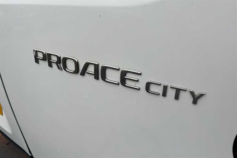 Used Toyota ProAce 2021 for sale - 76747117: Photo 19
