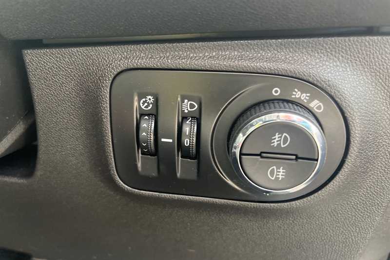 Used Vauxhall Corsa 2018 for sale - 76016222: Photo 36