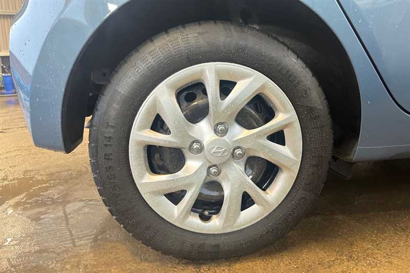 Used Hyundai i10 2018 for sale - 77295021: Photo 11