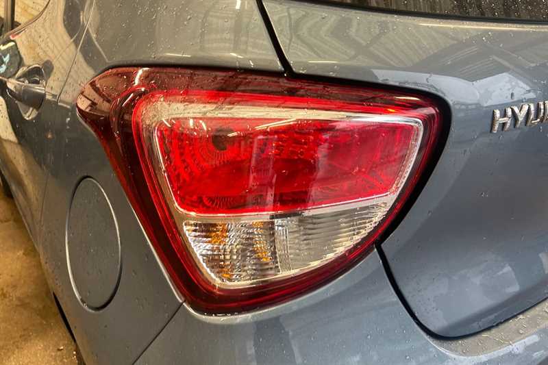 Used Hyundai i10 2018 for sale - 77295021: Photo 31