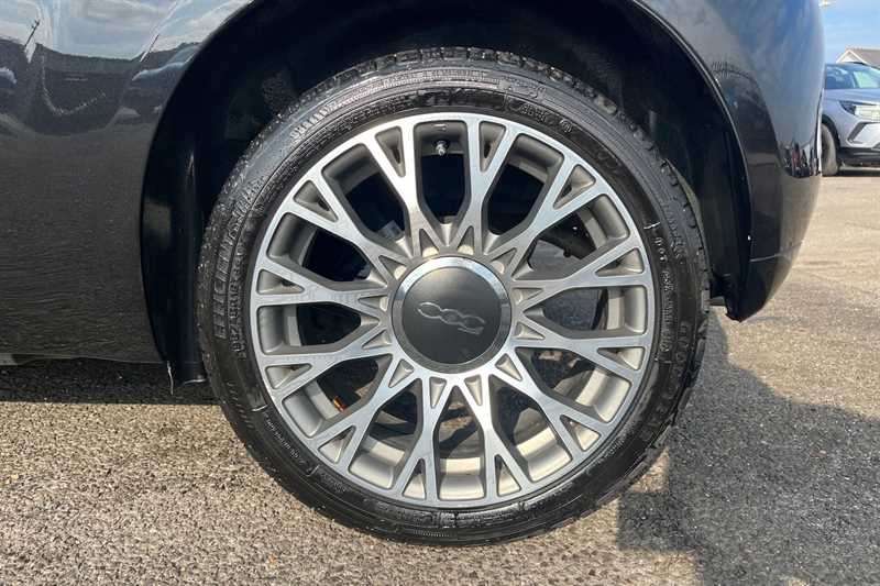 Used Fiat 500 2023 for sale - 77773078: Photo 10