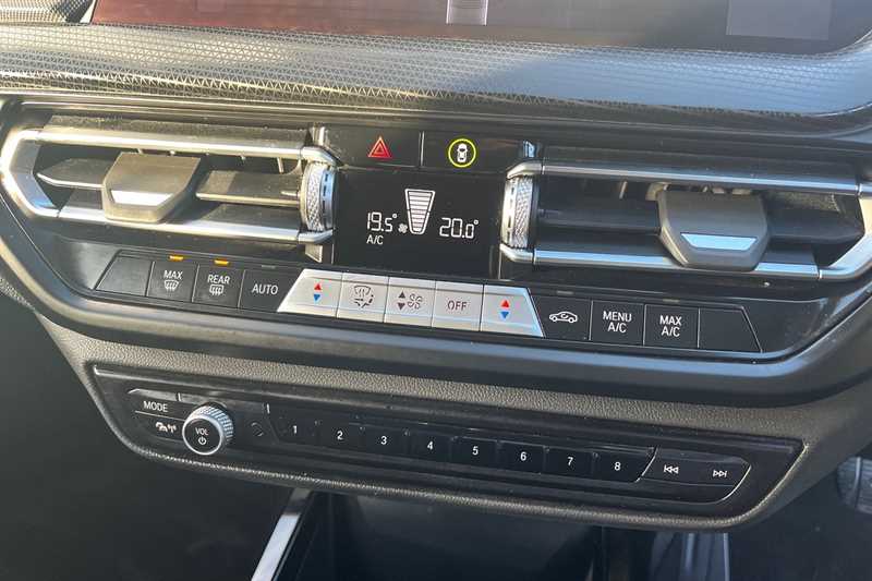 Used BMW 1 Series 2024 for sale - 76939487: Photo 15