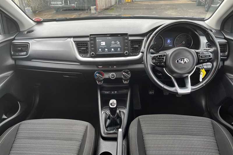 Used Kia Stonic 2018 for sale - 76944988: Photo 13