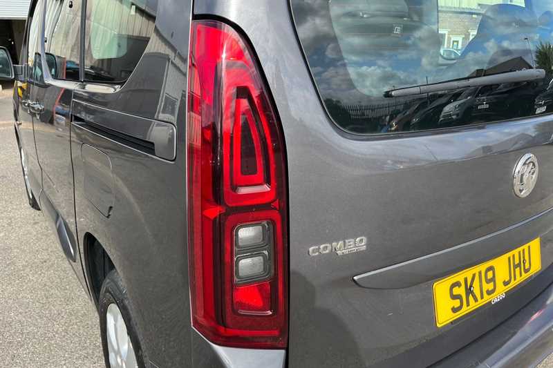 Used Vauxhall Combo Life 2019 for sale - 76504255: Photo 31