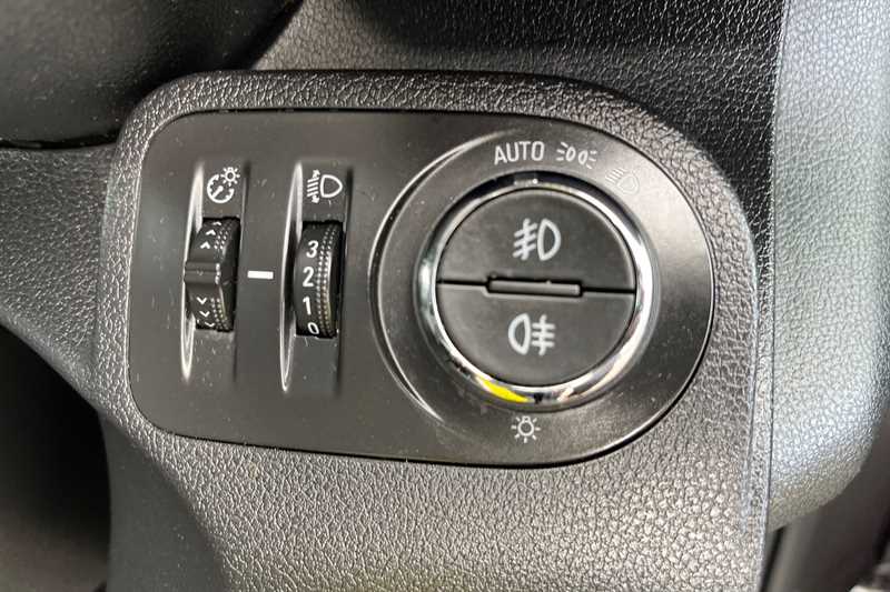 Used Vauxhall Combo Life 2019 for sale - 76504255: Photo 36