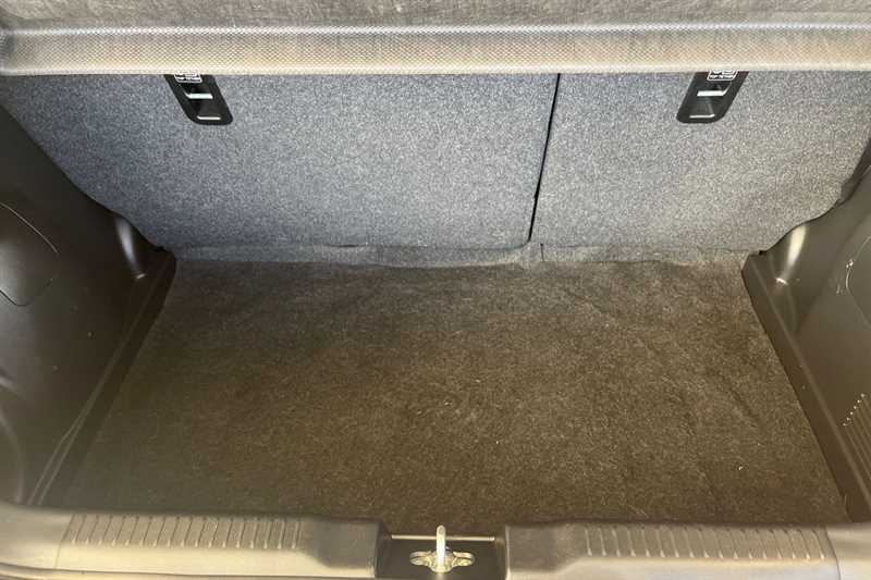 Used Suzuki Swift 2019 for sale - 76530034: Photo 25