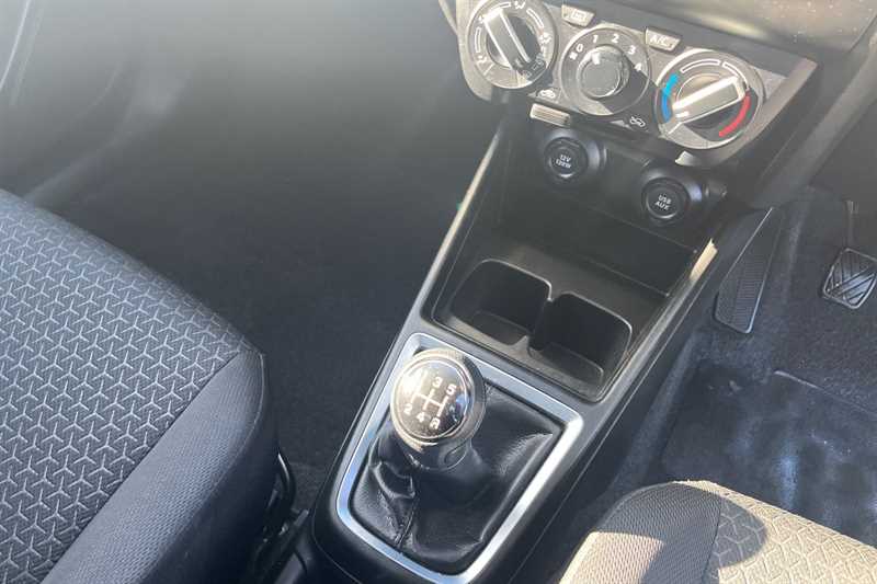 Used Suzuki Swift 2019 for sale - 76530034: Photo 37