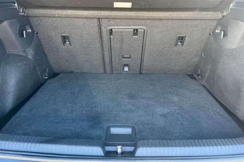 Used Volkswagen Golf 2021 for sale - 76530776: Photo 25