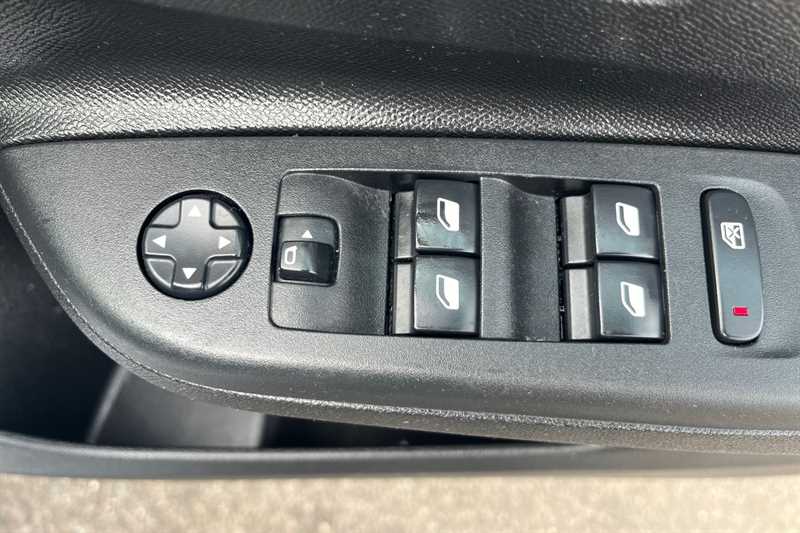 Used Vauxhall Corsa 2023 for sale - 77887415: Photo 16