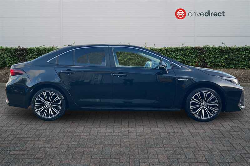 Used Toyota Corolla 2021 for sale - 77335034: Photo 2