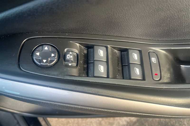 Used Vauxhall Grandland 2023 for sale - 77929866: Photo 16