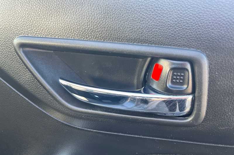 Used Suzuki Swift 2019 for sale - 76463626: Photo 38