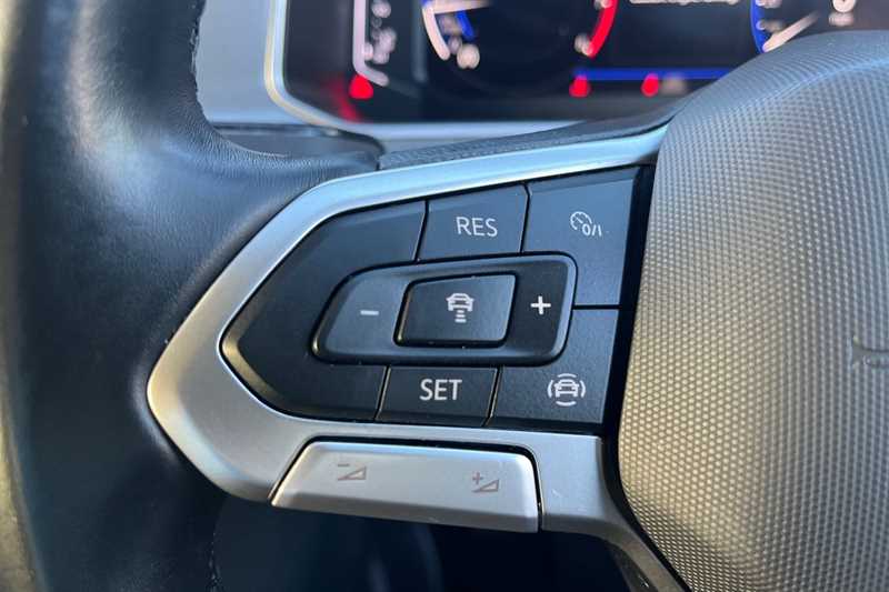 Used Volkswagen T-Roc 2022 for sale - 77485918: Photo 21