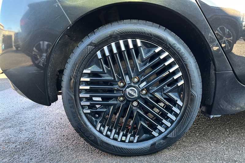 Used Nissan Leaf 2022 for sale - 77828145: Photo 11