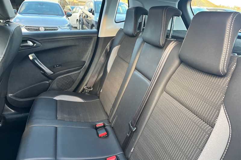 Used Peugeot 2008 for sale - 76705877: Photo 24