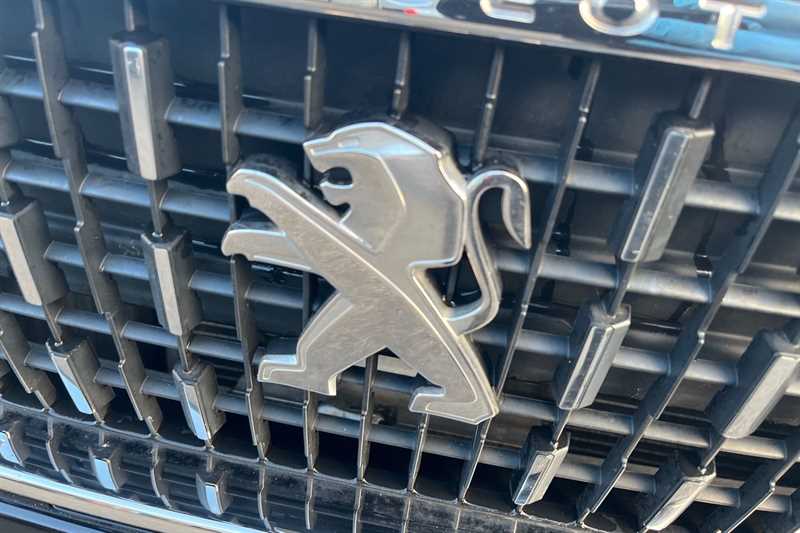 Used Peugeot 2008 for sale - 76705877: Photo 30