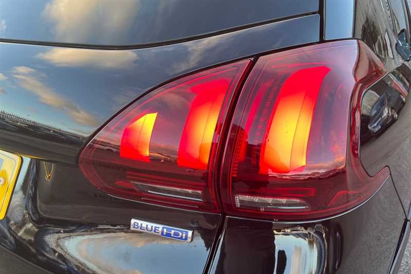 Used Peugeot 2008 for sale - 76705877: Photo 32