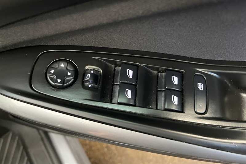 Used Vauxhall Grandland X 2018 for sale - 76503310: Photo 16