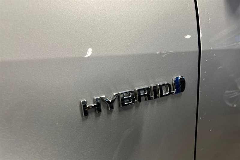 Used Toyota Yaris 2020 for sale - 77323041: Photo 40