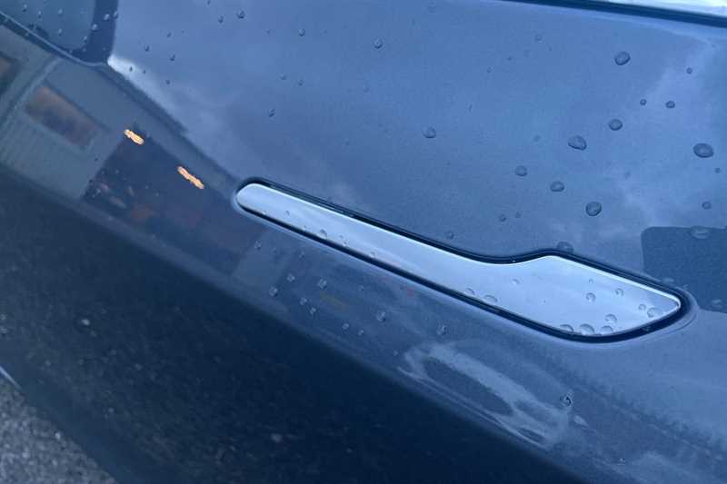 Used Tesla Model 3 2019 for sale - 77310250: Photo 33