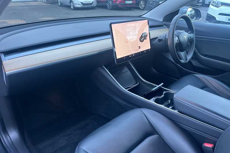 Used Tesla Model 3 2019 for sale - 77310250: Photo 40