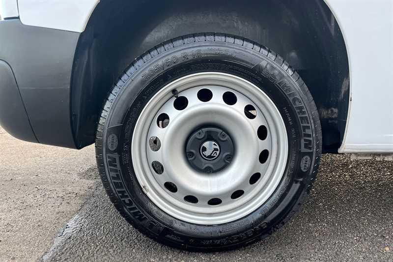 Used Vauxhall Combo 2024 for sale - 76876913: Photo 11