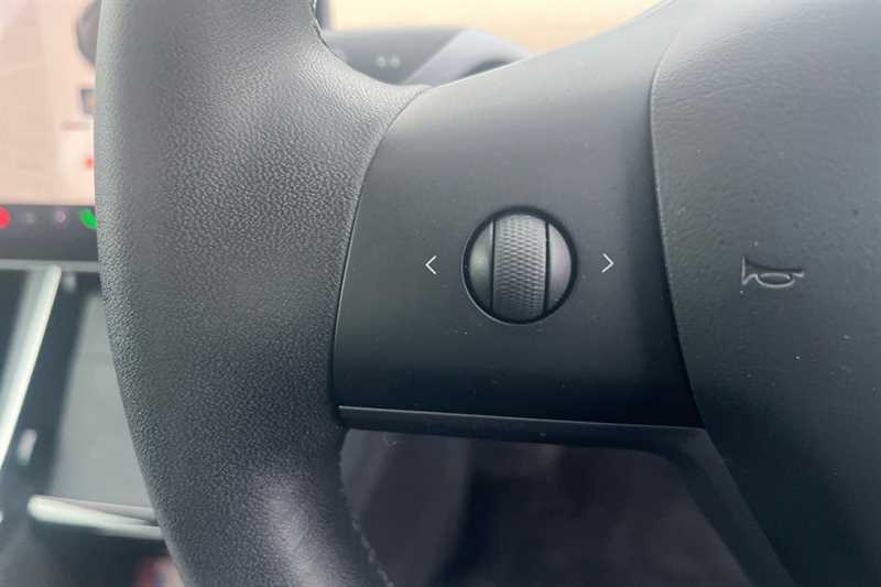 Used Tesla Model 3 2020 for sale - 77915060: Photo 21