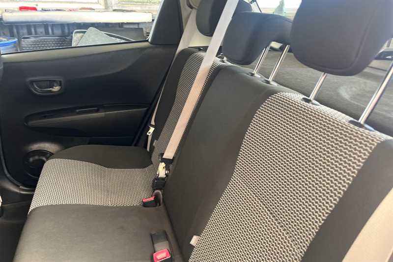 Used Toyota Yaris 2014 for sale - 78143047: Photo 24