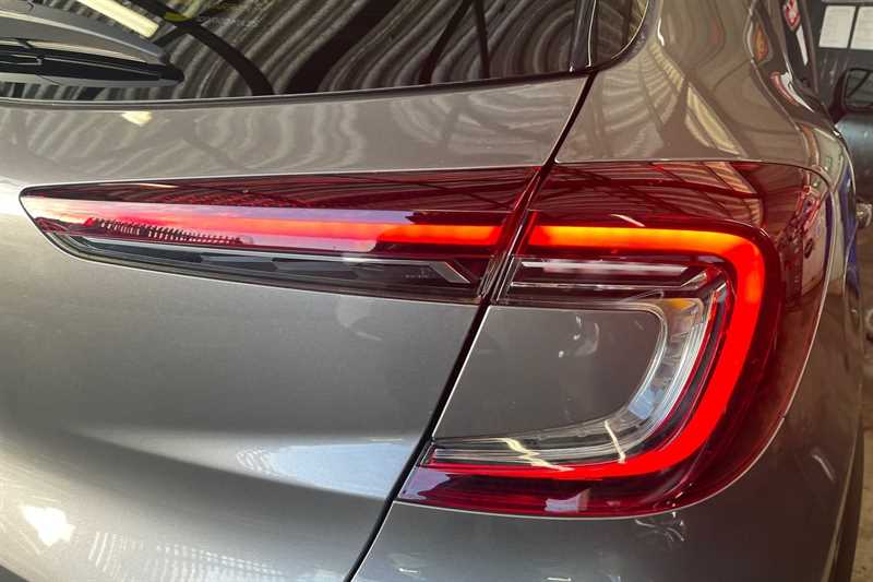 Used Renault Captur 2022 for sale - 77914743: Photo 32