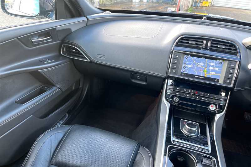 Used Jaguar XE for sale - 77335009: Photo 14
