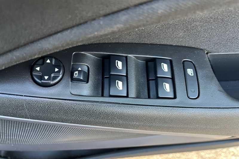 Used Vauxhall Crossland 2021 for sale - 76044681: Photo 16