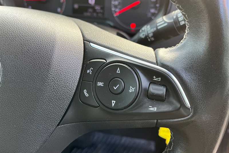 Used Vauxhall Crossland 2021 for sale - 76044681: Photo 22