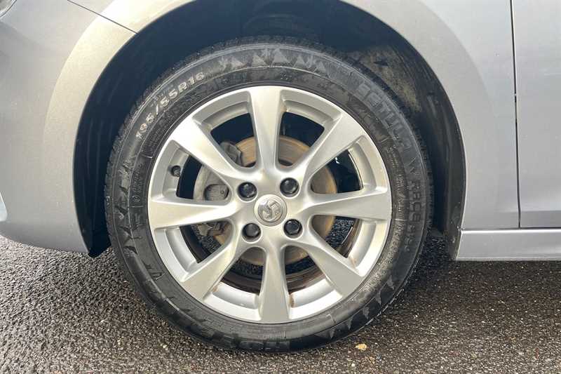 Used Vauxhall Corsa for sale - 76857597: Photo 9