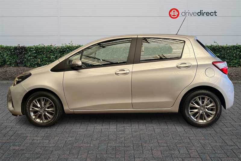 Used Toyota Yaris 2017 for sale - 78217665: Photo 6