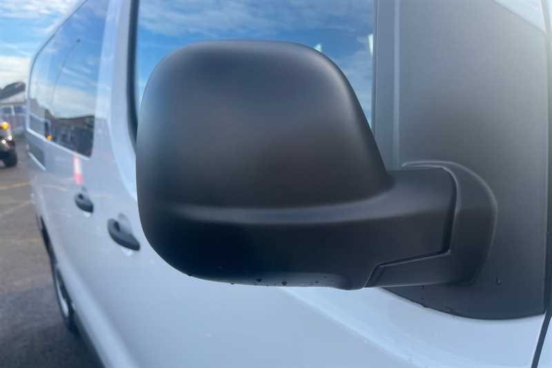 Used Vauxhall Vivaro 2025 for sale - 76890775: Photo 34