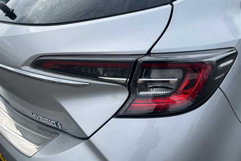 Used Toyota Corolla 2020 for sale - 76125141: Photo 32