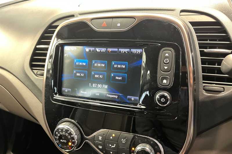 Used Renault Captur 2016 for sale - 76877269: Photo 17