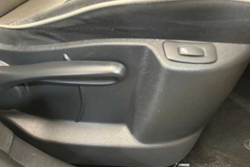 Used Renault Captur 2016 for sale - 76877269: Photo 26