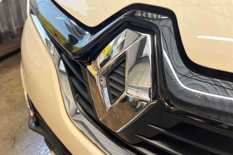 Used Renault Captur 2016 for sale - 76877269: Photo 30