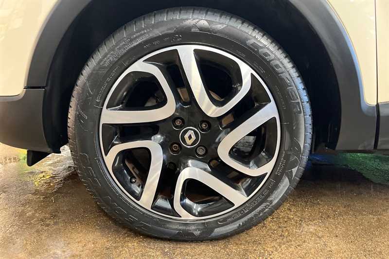 Used Renault Captur 2016 for sale - 76877269: Photo 9