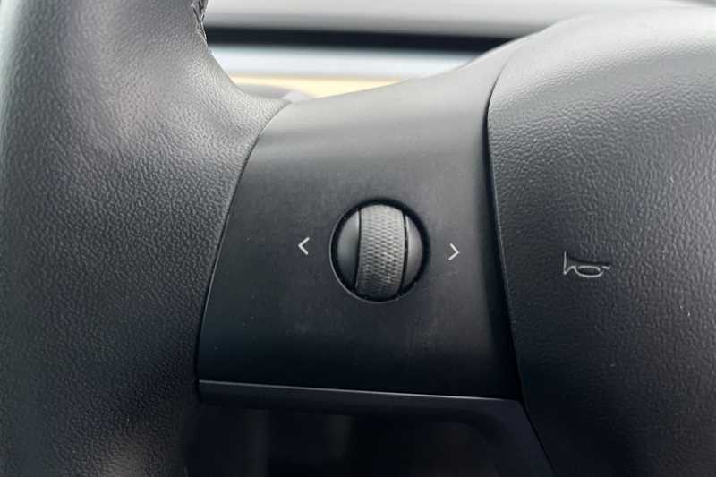 Used Tesla Model 3 for sale - 77349064: Photo 21