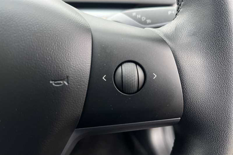 Used Tesla Model 3 2019 for sale - 77322007: Photo 22